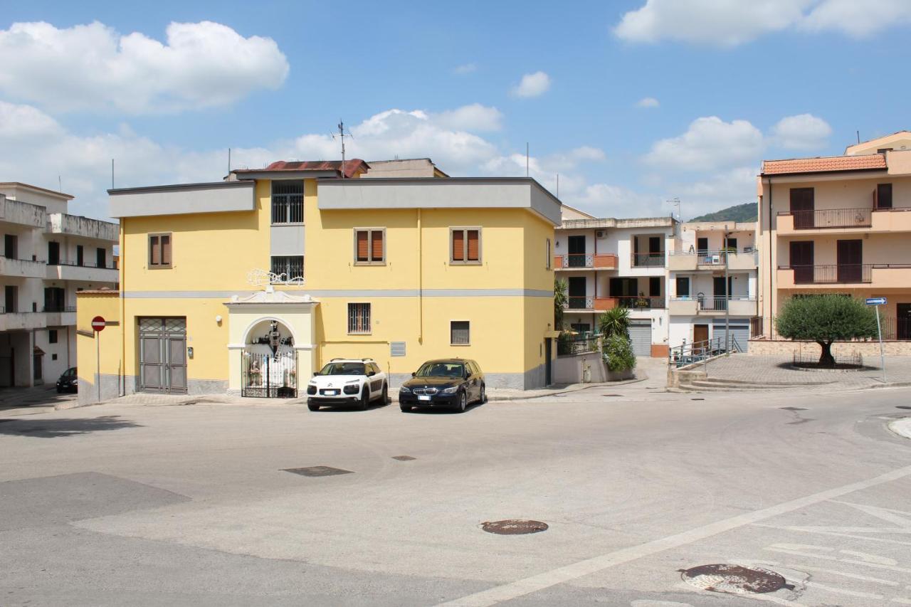 B&B Salerno Сарно Екстериор снимка