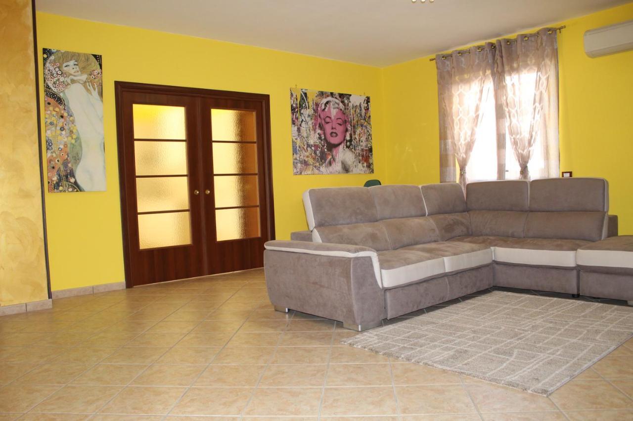 B&B Salerno Сарно Екстериор снимка